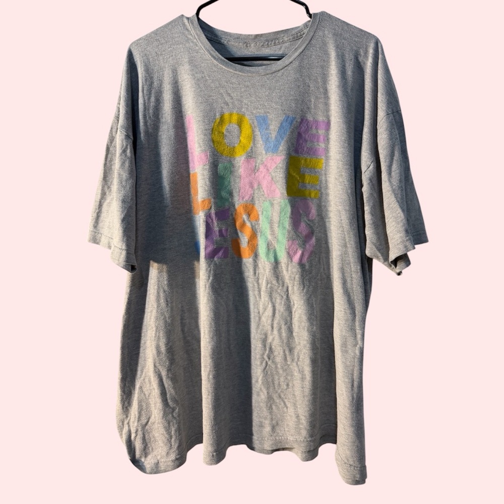 Gray Short-Sleeve Tee with Multicolor 'Love Like Jesus' Graphic size 2X